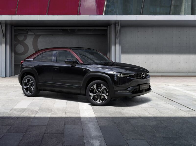 azda MX-30 e-Skyactiv R-EV