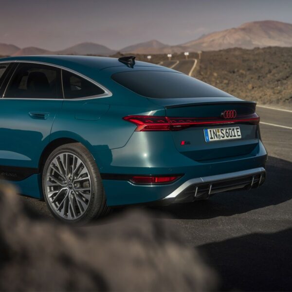 Audi S6 e-tron
