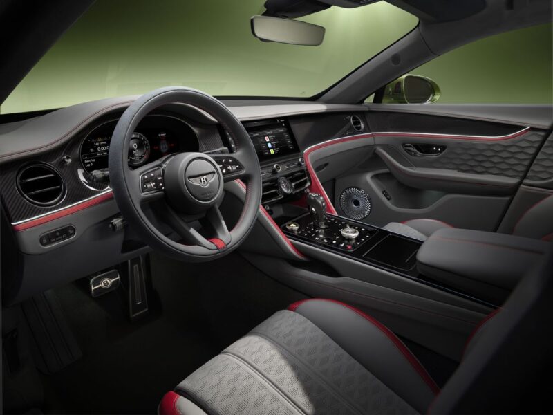 Noul Bentley Flying Spur