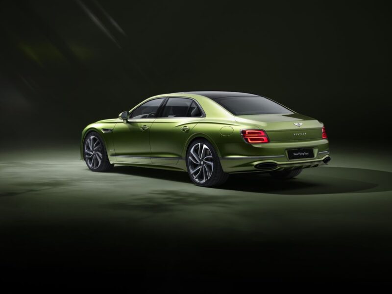 Noul Bentley Flying Spur