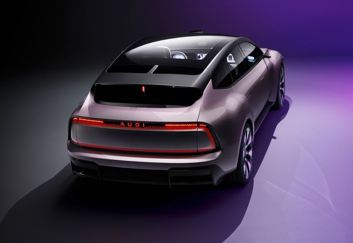 AUDI